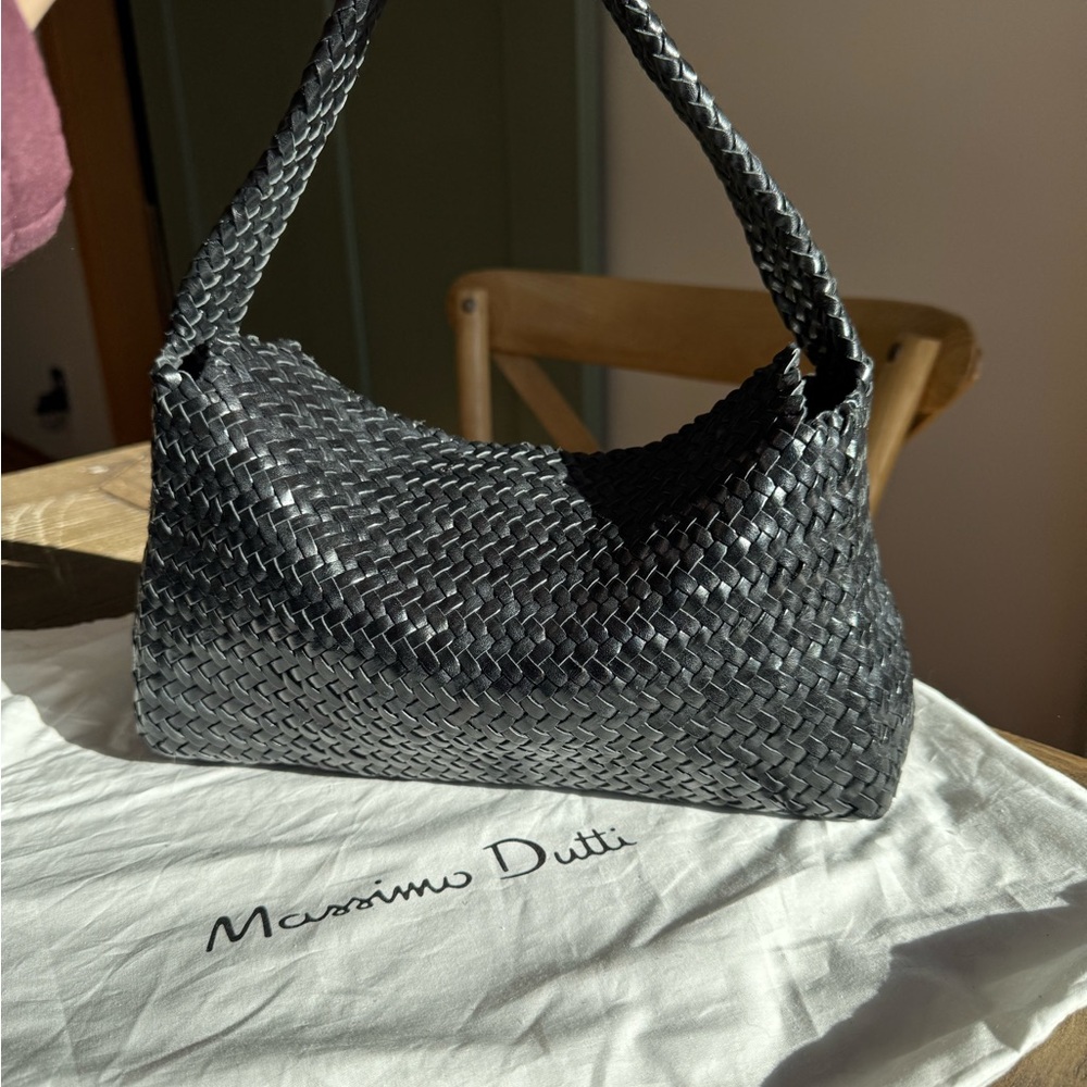 Massimo Dutti Black Woven Croissant Bag